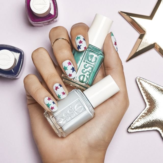 Made Of Stars Nageldesign